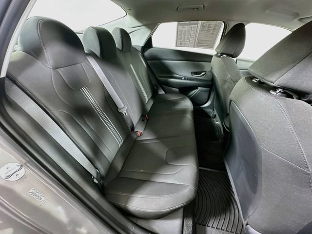 Certified 2023 Hyundai Elantra SEL w/ Convenience Package FWD image 31