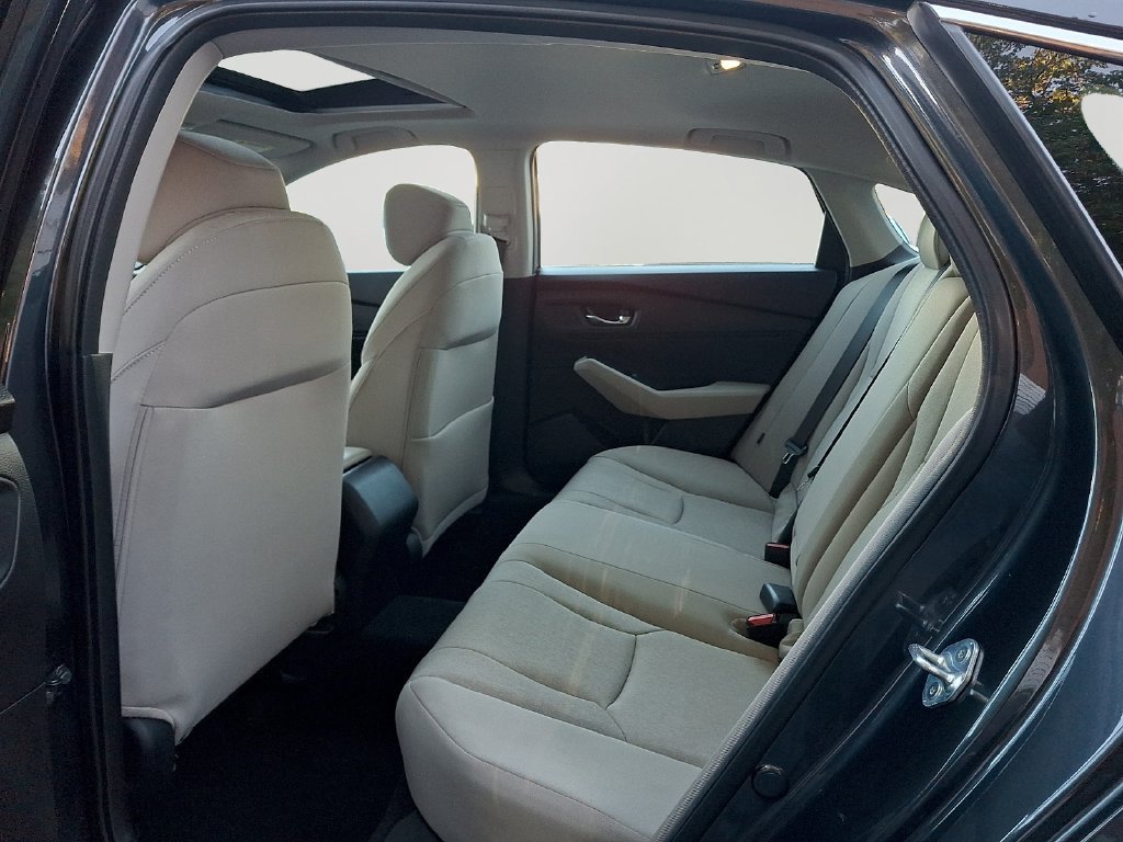 Used 2023 Honda Accord EX image 9