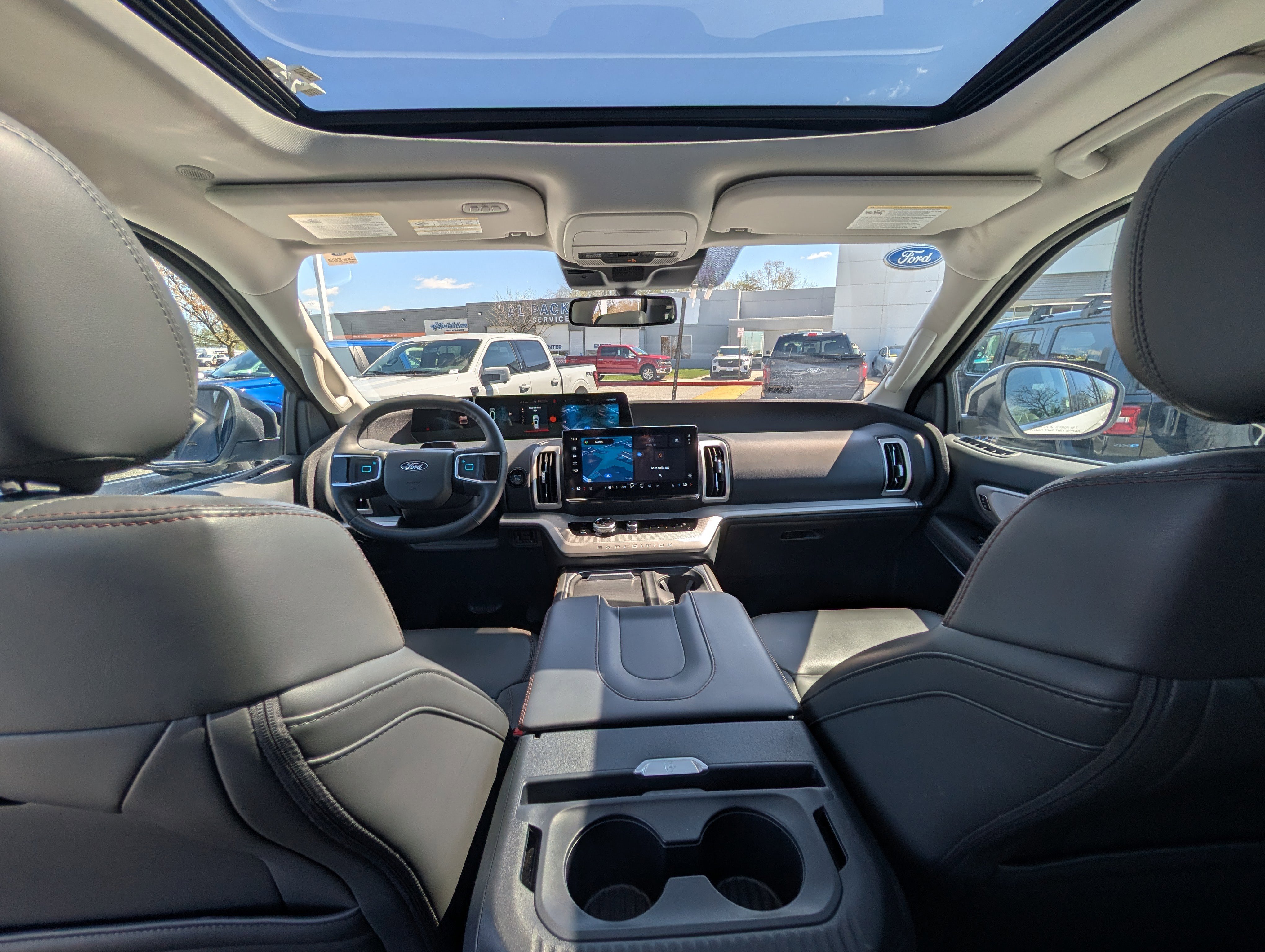 Certified 2025 Ford Expedition Active image 17