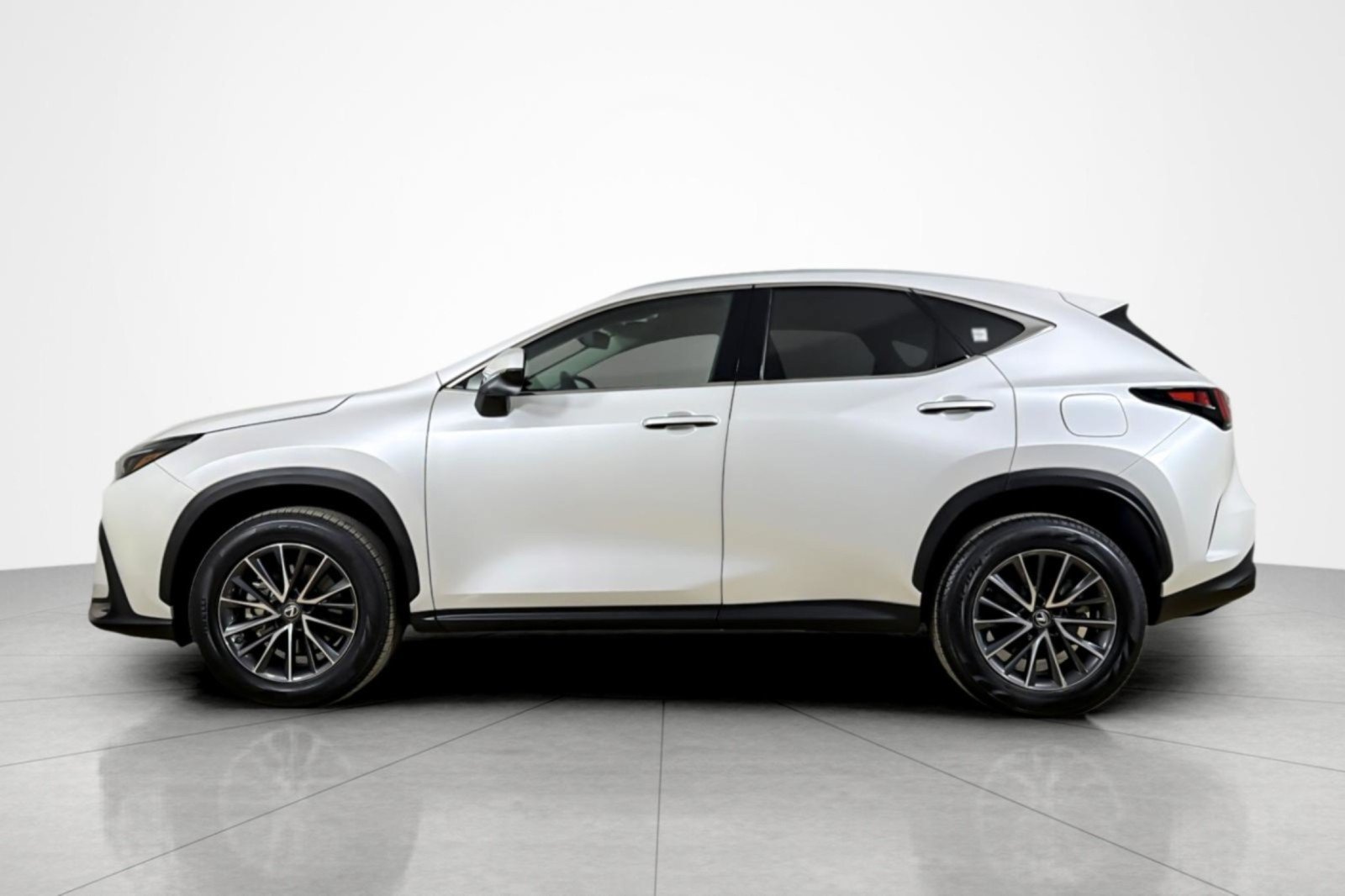 Used 2022 Lexus NX 250 AWD w/ Cold Area Package image 2
