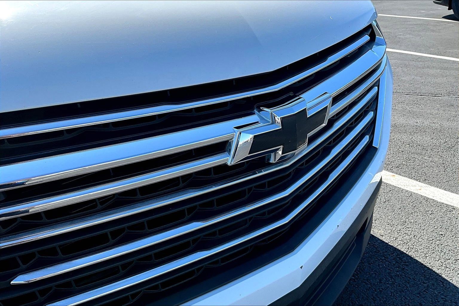 Used 2023 Chevrolet Traverse LT AWD/4WD image 33