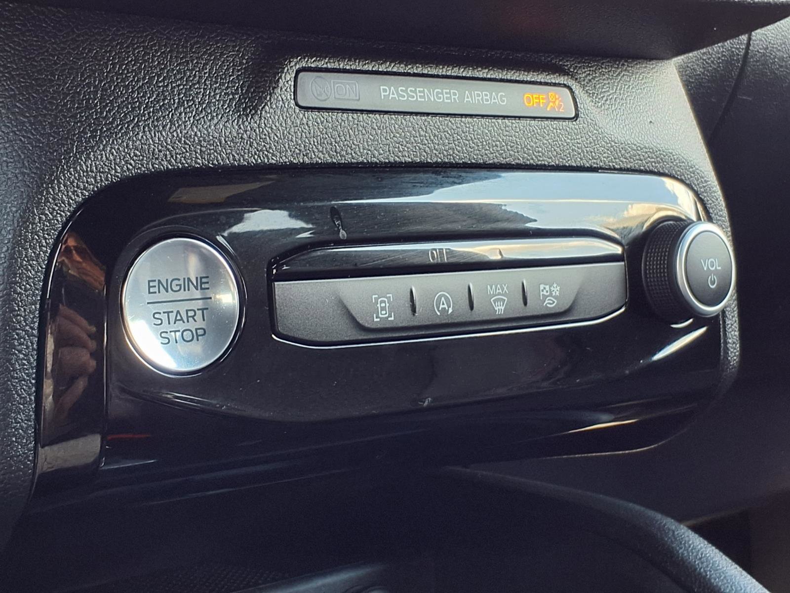 Used 2023 Ford Escape ST-Line w/ Tech Pack #1 AWD/4WD image 14