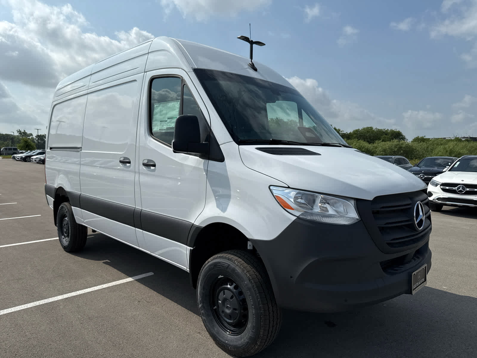 New 2025 Mercedes-Benz Sprinter 2500 image 3