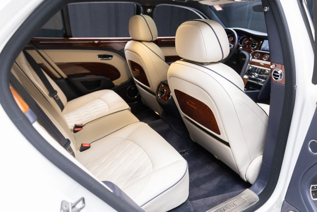 Used 2017 Bentley Mulsanne RWD image 71