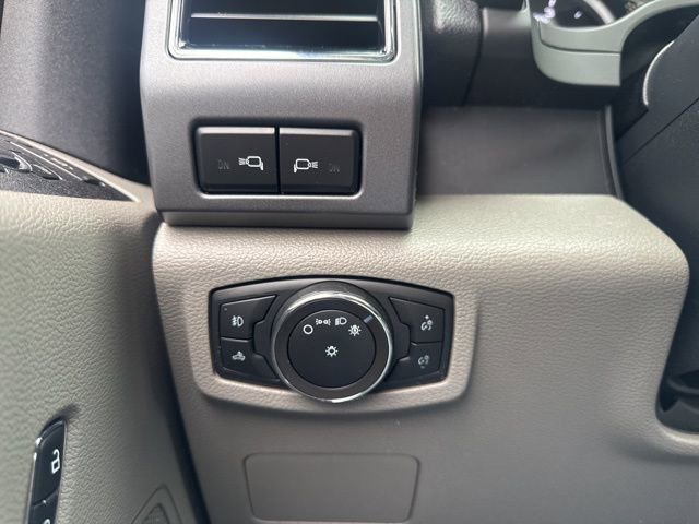 Used 2022 Ford F350 XLT w/ XLT Value Package image 10