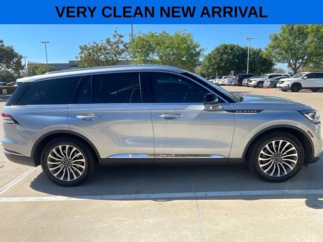 Used 2022 Lincoln Aviator Reserve w/ Equipment Group 201A RWD image 8