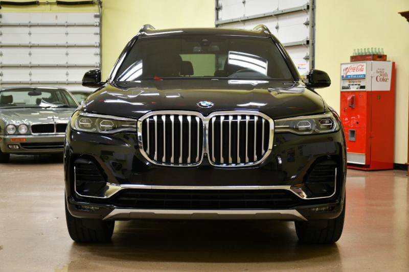 Used 2022 BMW X7 xDrive40i w/ Premium Package AWD/4WD image 4