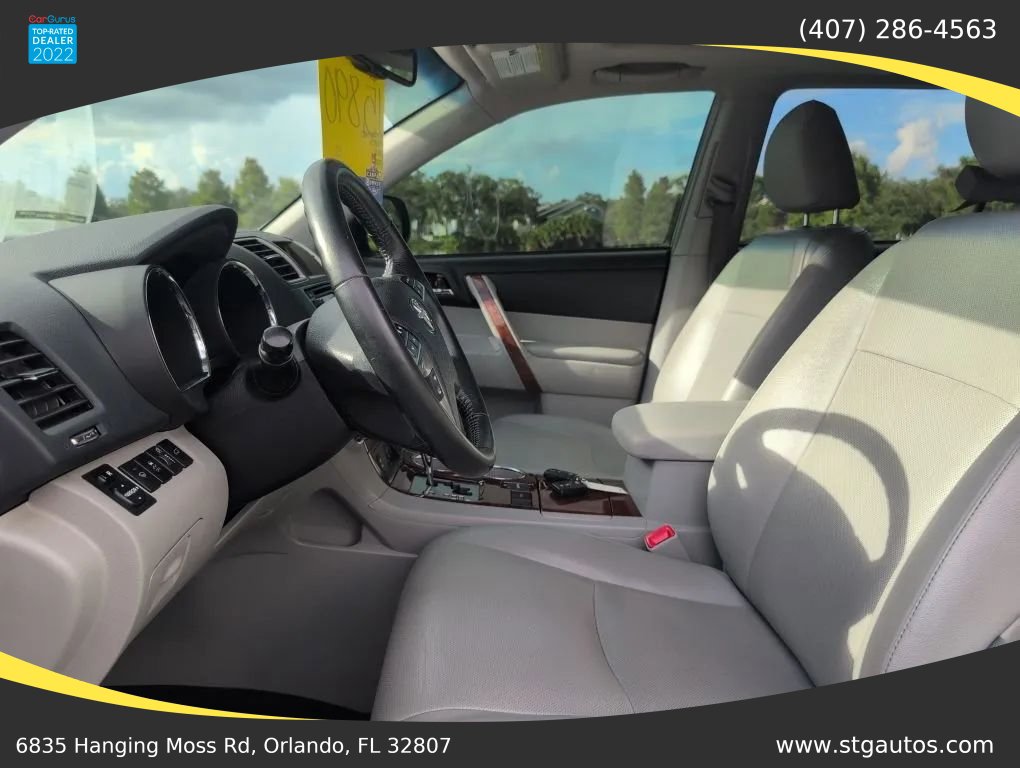 Used 2013 Toyota Highlander Limited FWD image 12