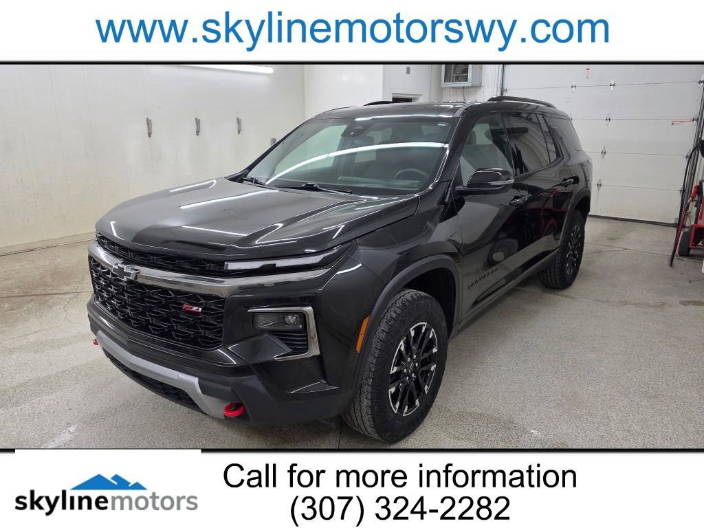 Used 2025 Chevrolet Traverse Z71 AWD/4WD image 1