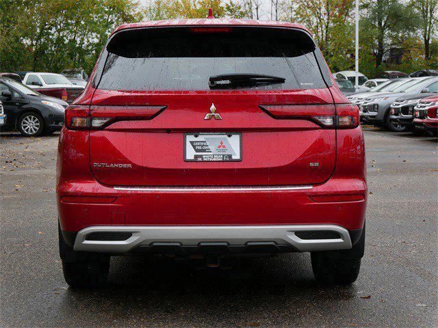 Used 2022 Mitsubishi Outlander SE image 6