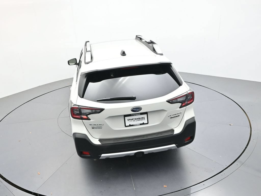 Used 2025 Subaru Outback Touring AWD/4WD image 28