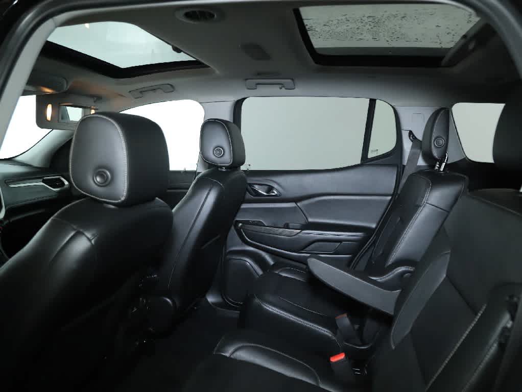 Used 2019 GMC Acadia SLT AWD/4WD image 16