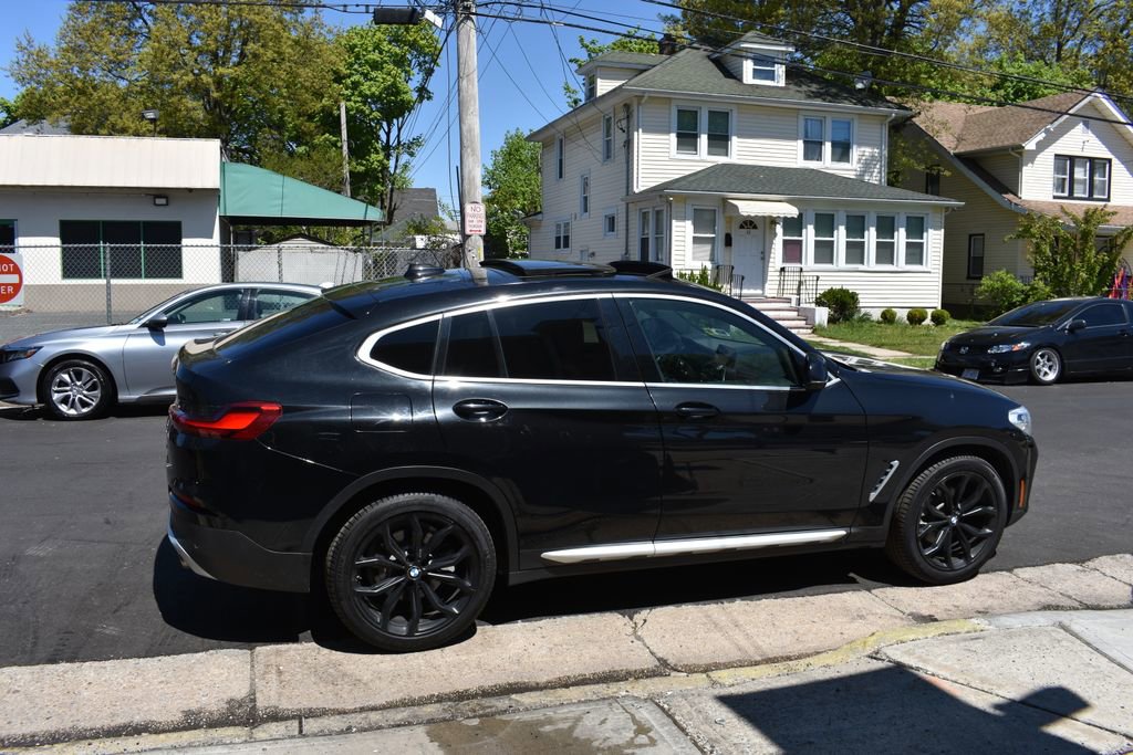 Used 2020 BMW X4 xDrive30i w/ Premium Package AWD/4WD image 5
