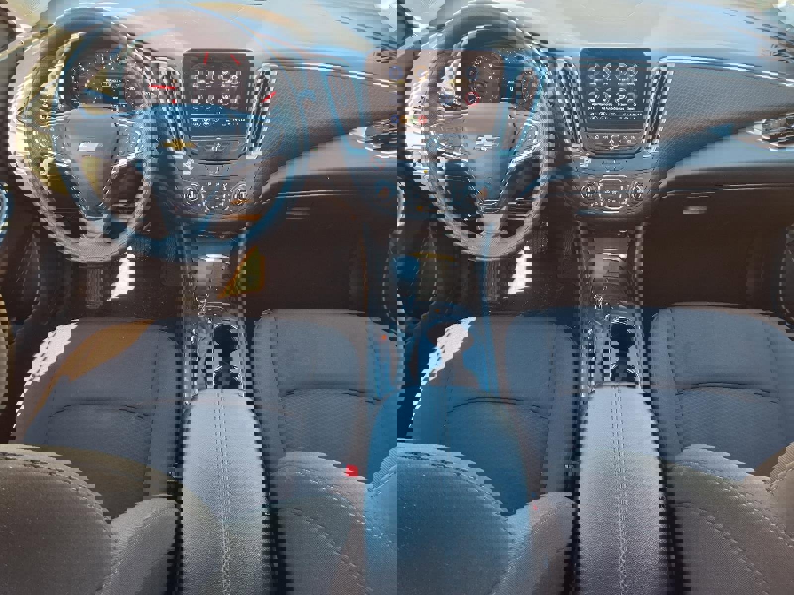 Used 2024 Chevrolet Malibu LT image 9