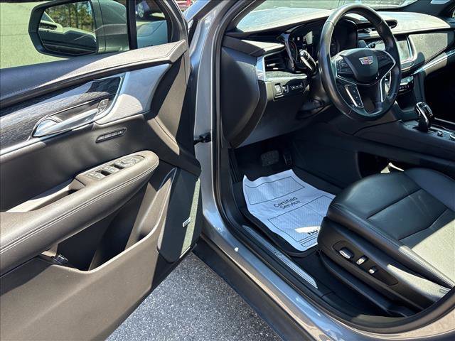 Certified 2020 Cadillac XT5 Premium Luxury image 11