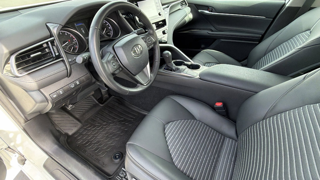 Certified 2024 Toyota Camry SE image 10
