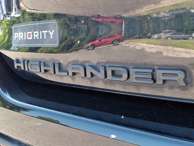 Used 2022 Toyota Highlander XSE AWD/4WD image 31