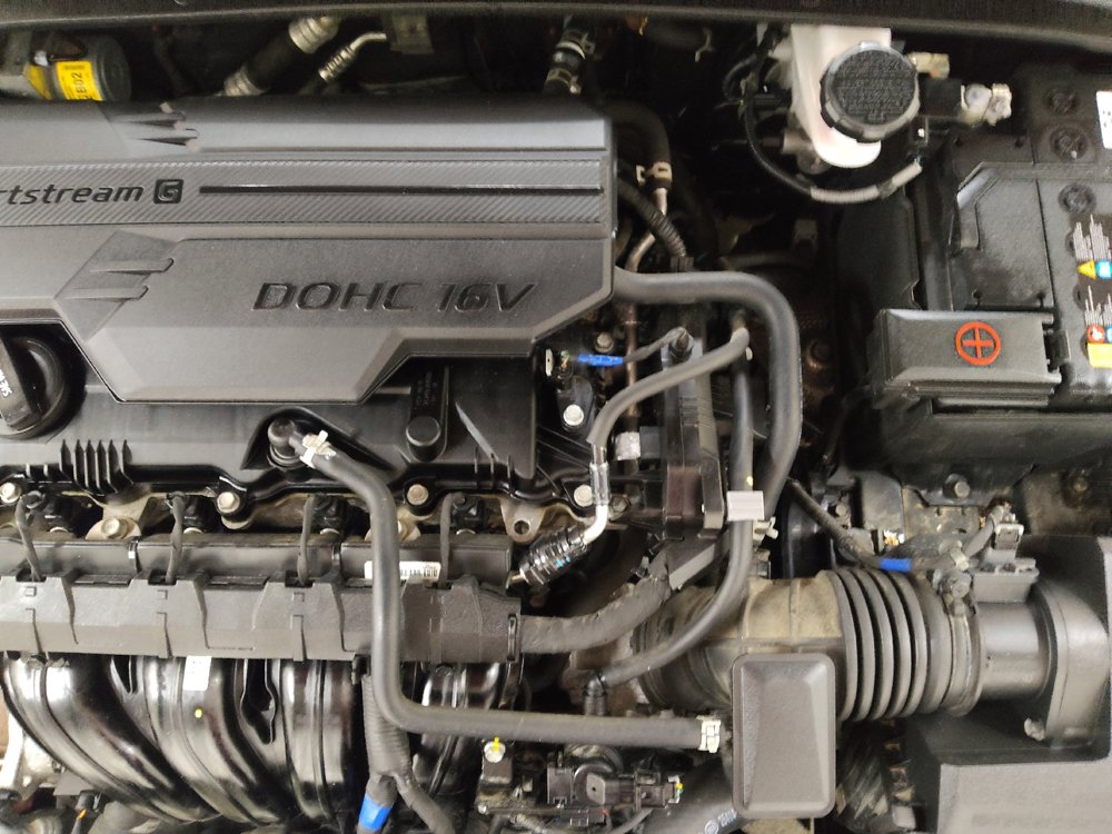 Used 2022 Hyundai Elantra SEL FWD image 30