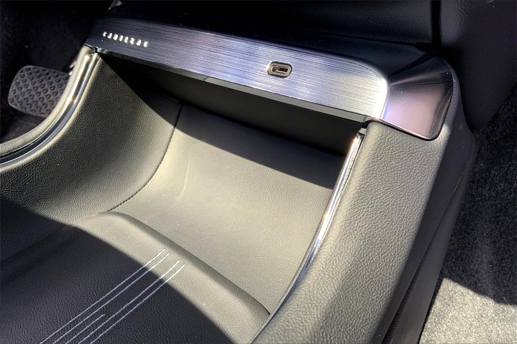 New 2026 Cadillac Lyriq Sport image 19