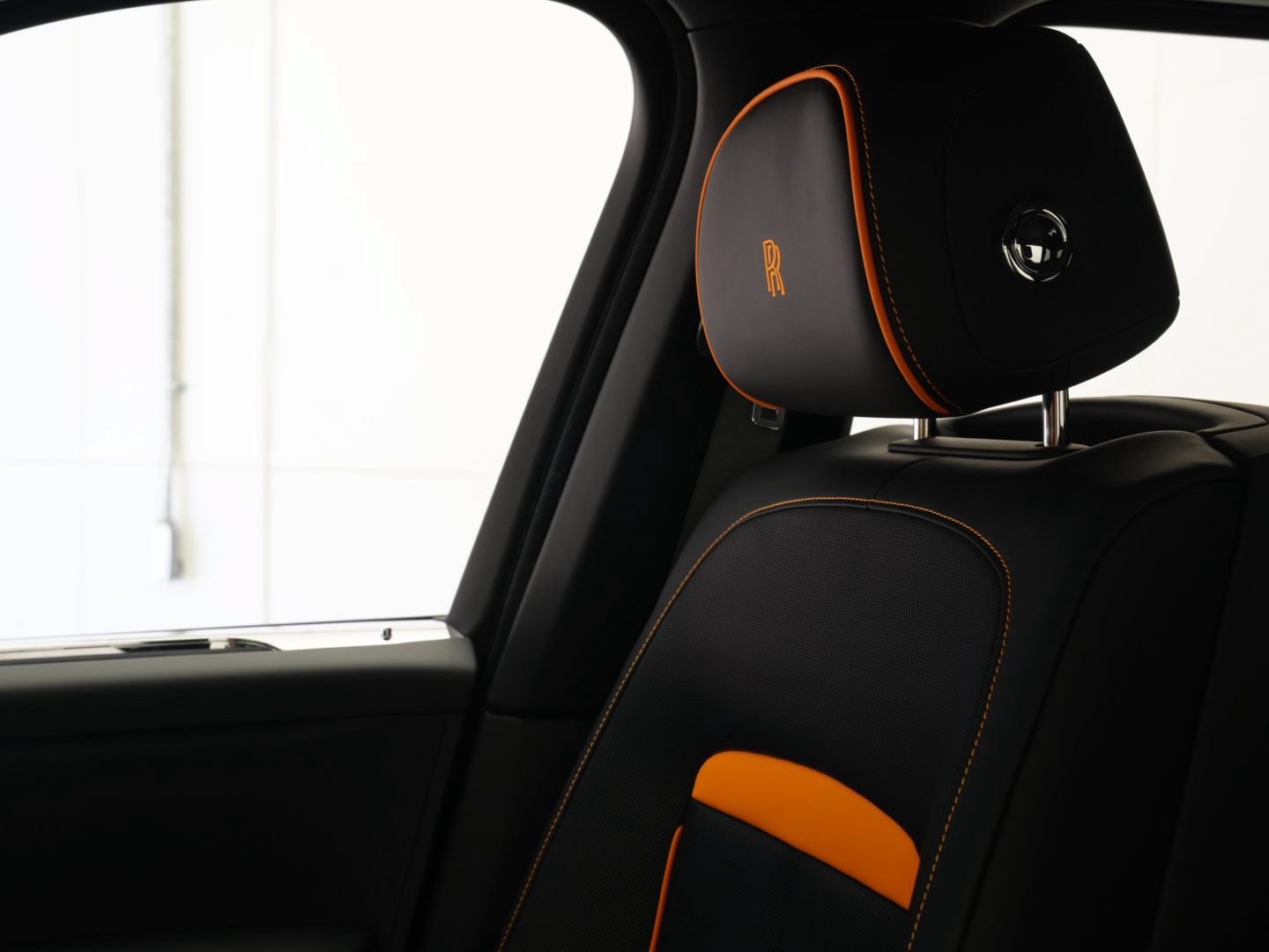 New 2027 Rolls-Royce Cullinan Black Badge AWD/4WD image 9
