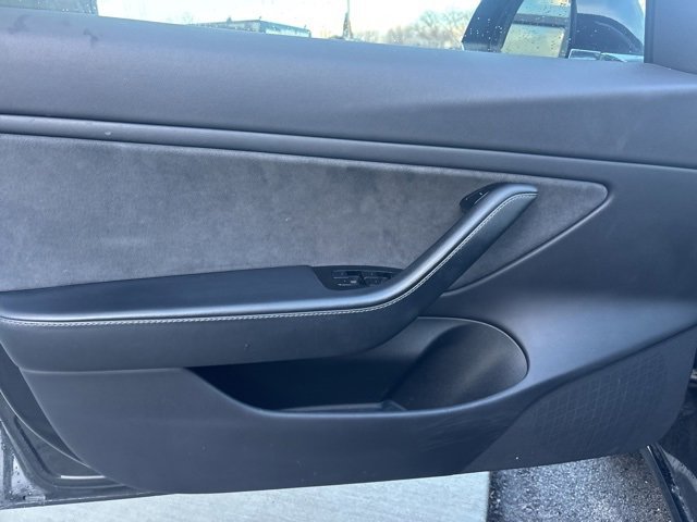 Used 2019 Tesla Model 3 Standard Range Plus image 19