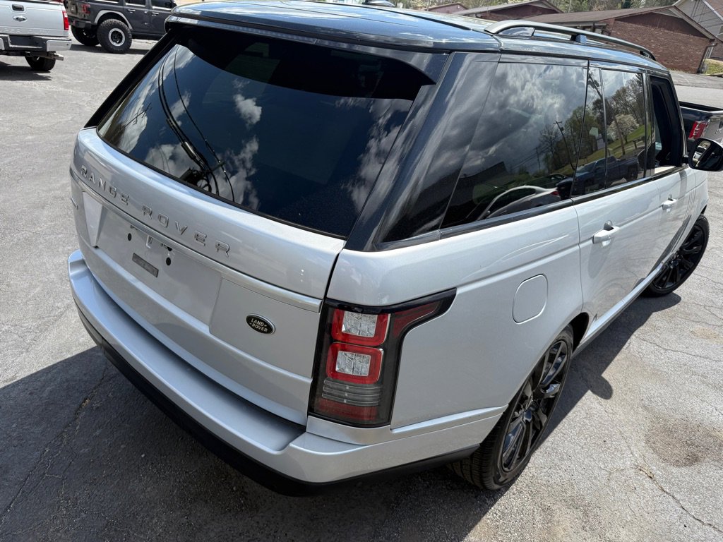 Used 2015 Land Rover Range Rover Supercharged image 42