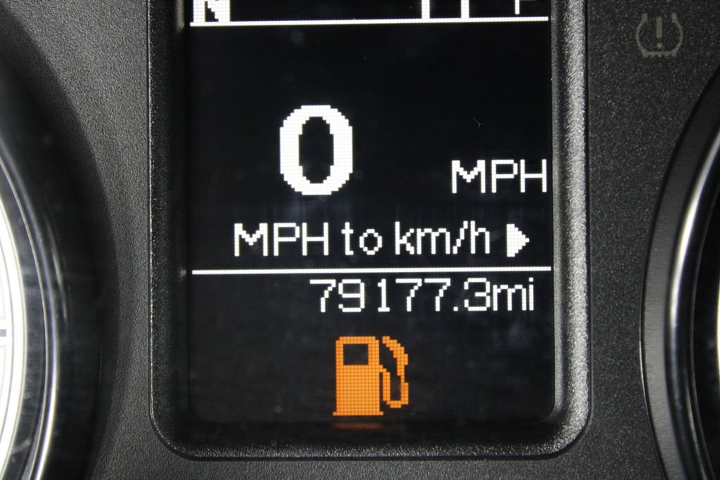 Used 2022 RAM 1500 Classic SLT image 25