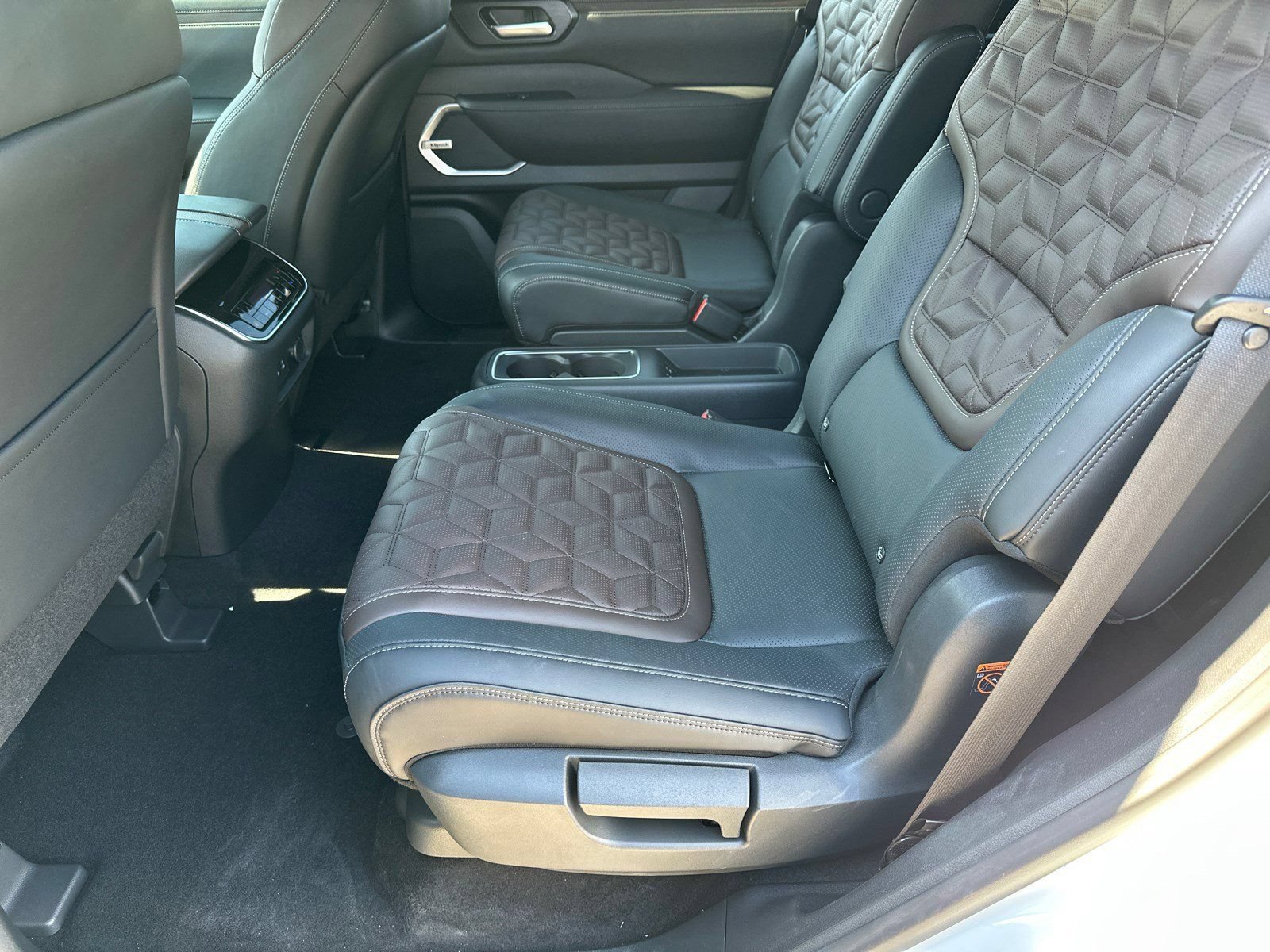 New 2026 Nissan Armada Platinum Reserve AWD/4WD image 22