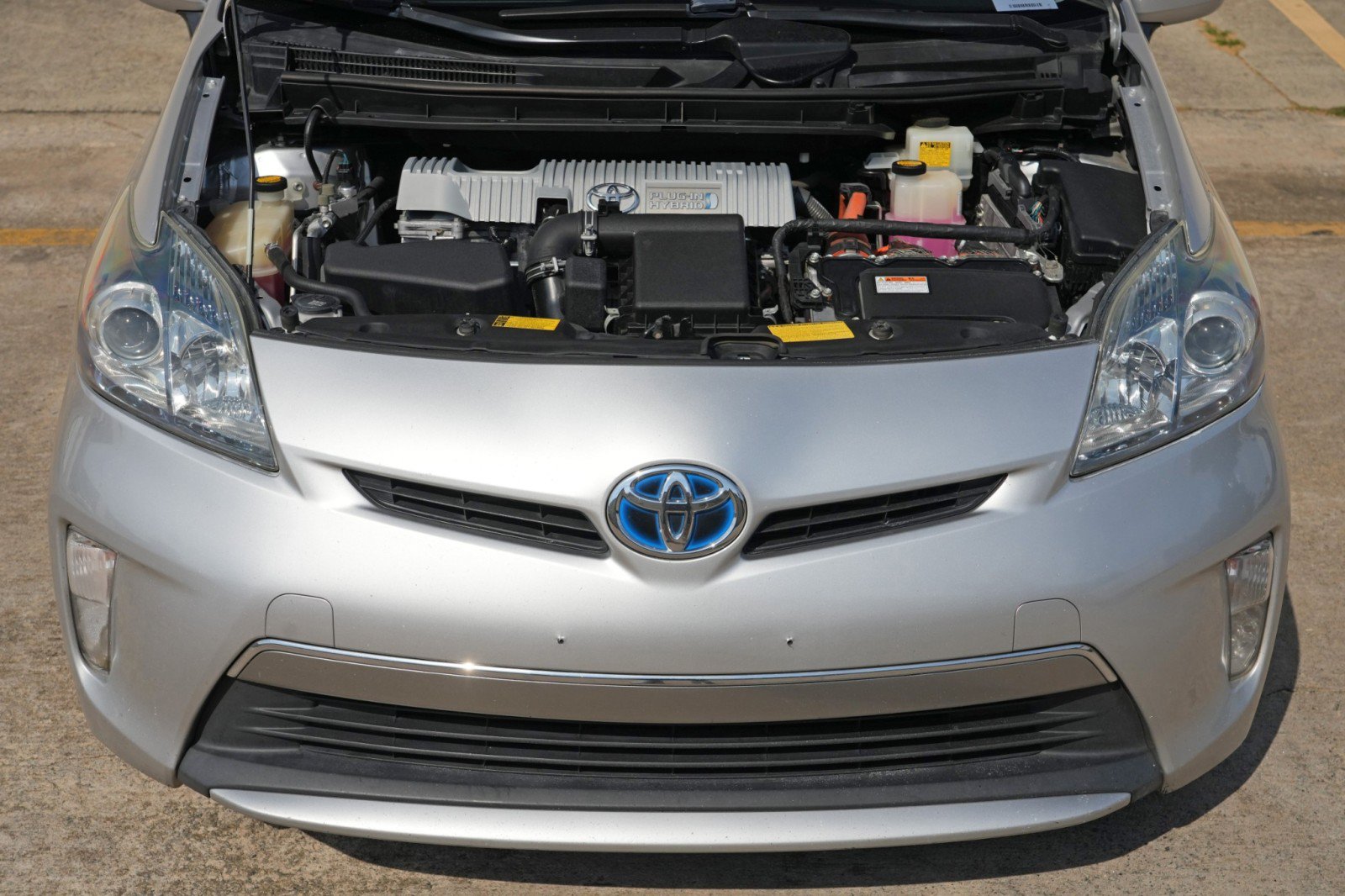 Used 2014 Toyota Prius Prime Plug-In Hybrid FWD image 7
