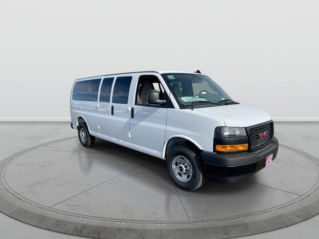 New 2025 GMC Savana 3500 LS RWD image 2