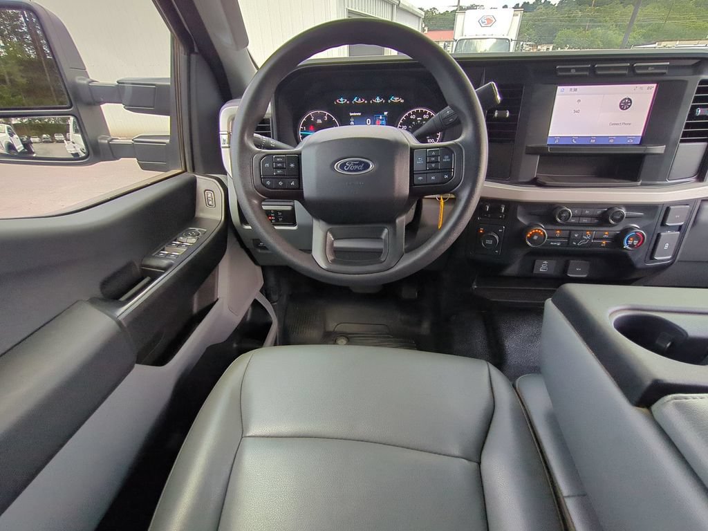 Used 2024 Ford F350 XL w/ XL Chrome Package AWD/4WD image 18