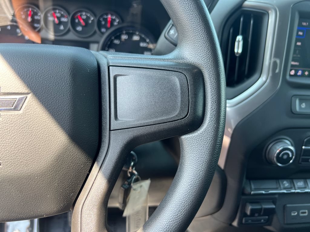Used 2021 Chevrolet Silverado 1500 Custom Trail Boss w/ Midnight Edition AWD/4WD image 15