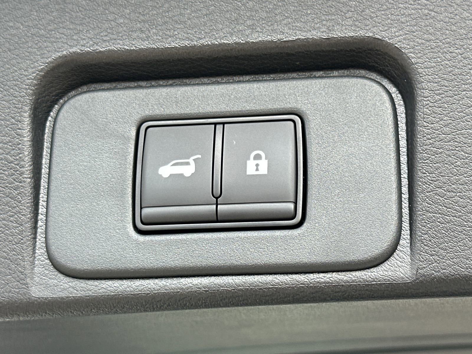 New 2026 Nissan Rogue SV w/ Rock Creek Premium Package image 19