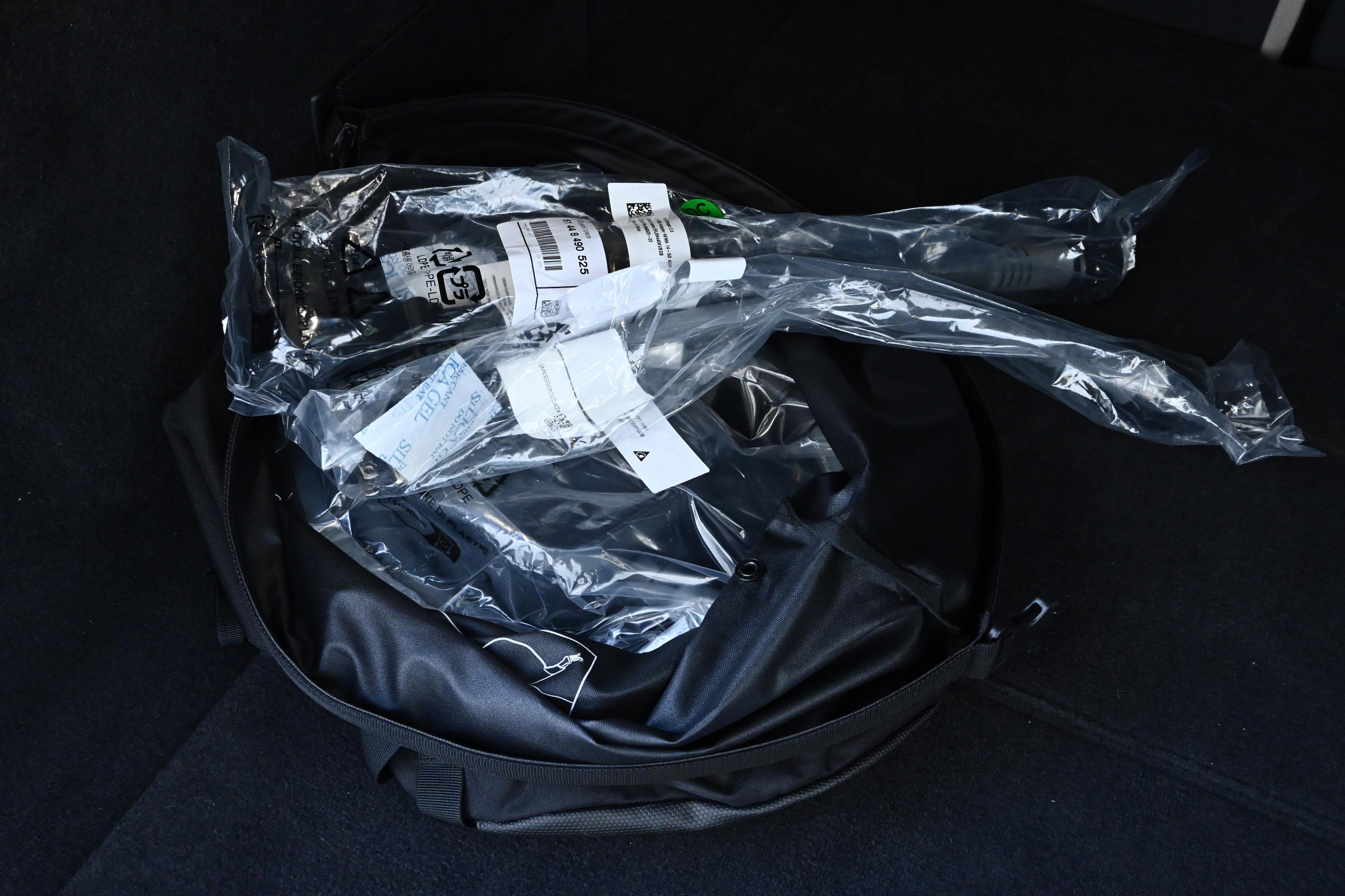 Certified 2024 BMW iX xDrive50 w/ Premium Package image 29