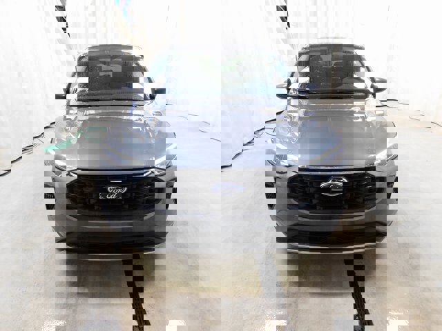 Used 2025 Ford Escape Active image 4