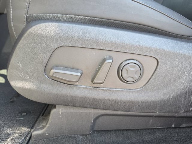 Certified 2025 Kia Carnival SX FWD image 29