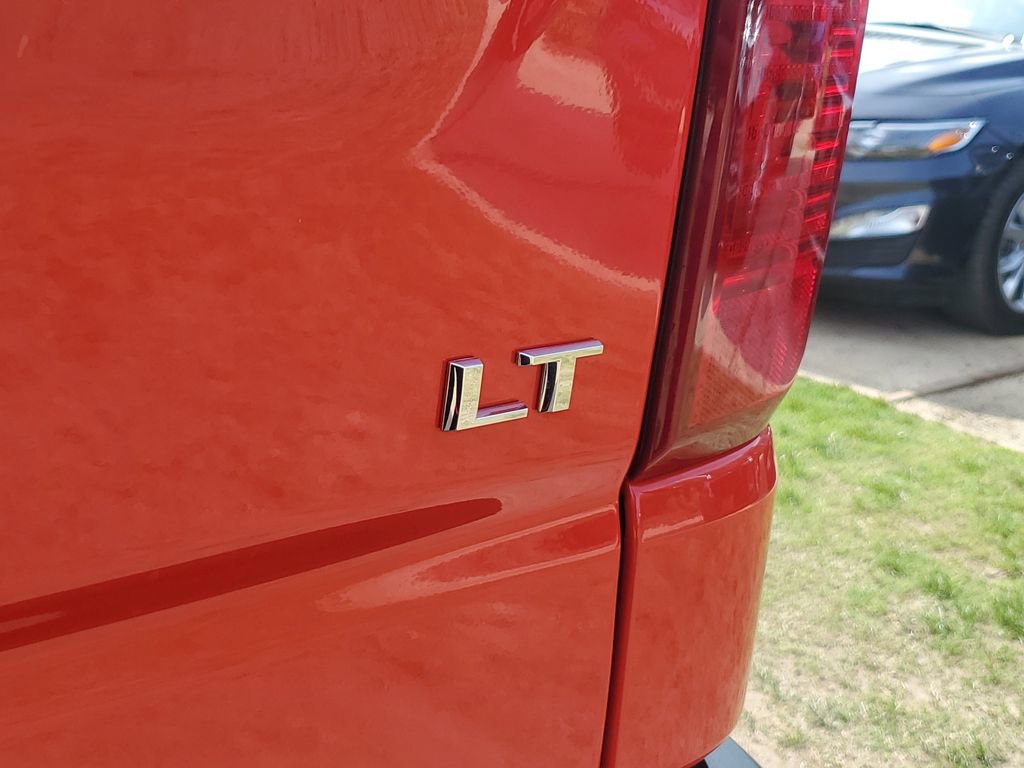 Used 2025 Chevrolet Silverado 1500 LT w/ Safety Package image 8