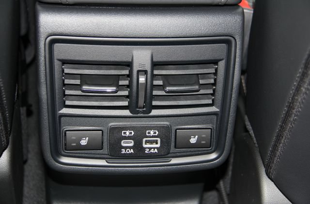 New 2026 Subaru Outback Limited AWD/4WD image 15