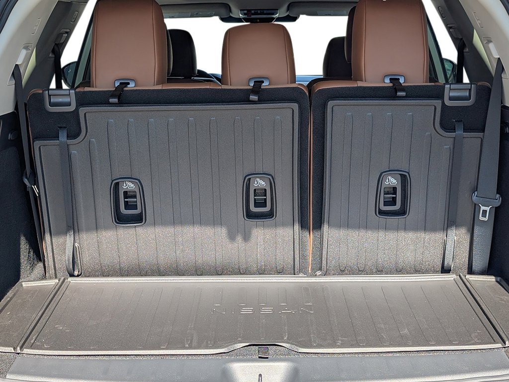 New 2026 Nissan Pathfinder Platinum image 20