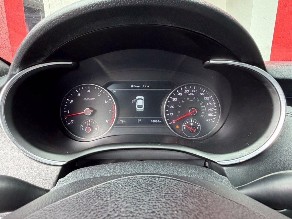 Used 2023 Kia Stinger GT2 image 16