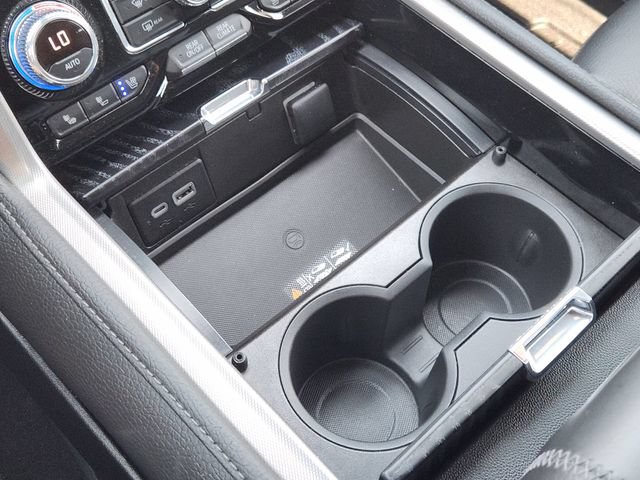 Used 2023 GMC Yukon Denali w/ LPO, Floor Liner Package AWD/4WD image 20