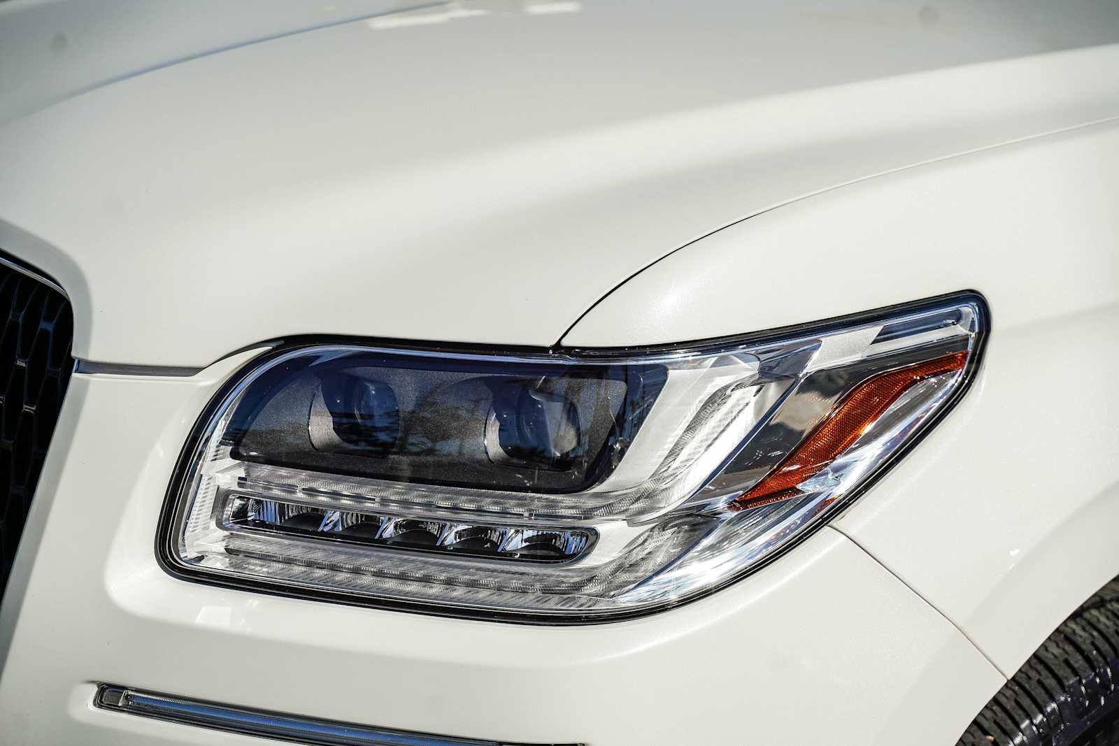 Used 2021 Lincoln Navigator L Black Label w/ Special Edition Package image 10