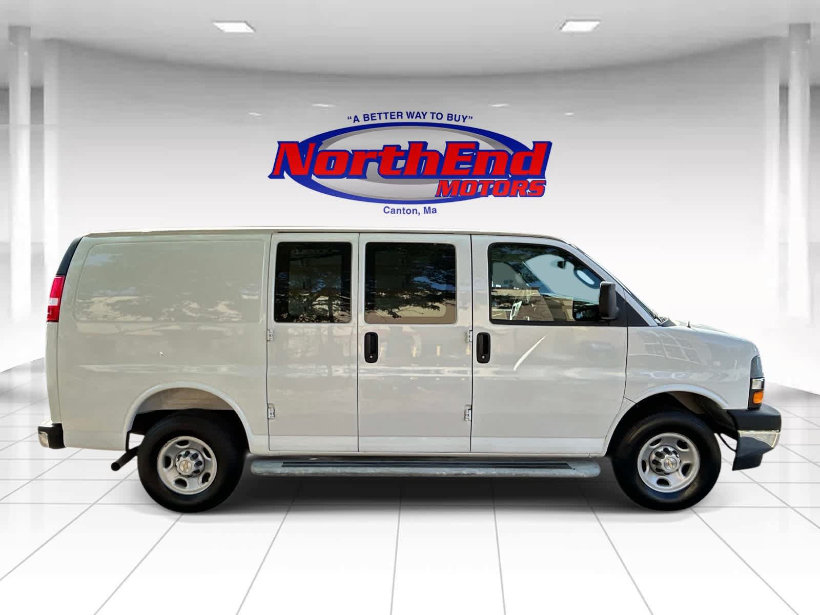 Used 2025 Chevrolet Express 2500 w/ Driver Convenience Package RWD image 2