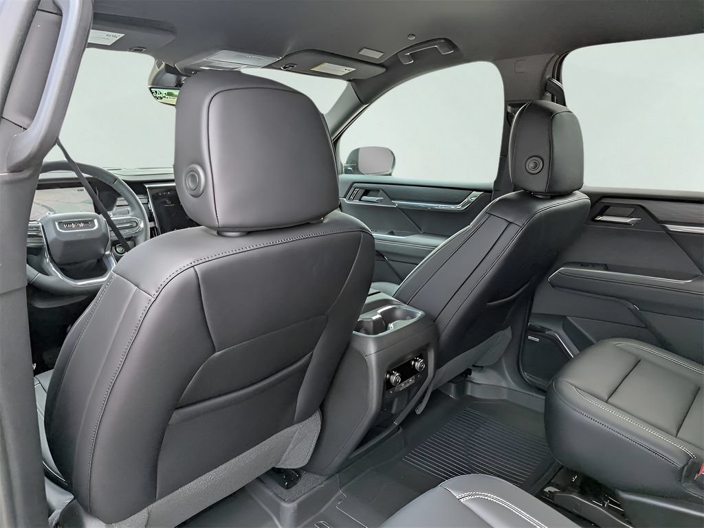 Used 2026 GMC Acadia Elevation w/ Black Edition FWD image 25