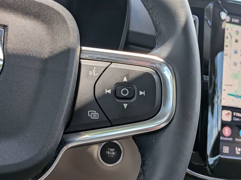 Certified 2023 Volvo XC40 B5 Ultimate w/ Climate Package AWD/4WD image 34