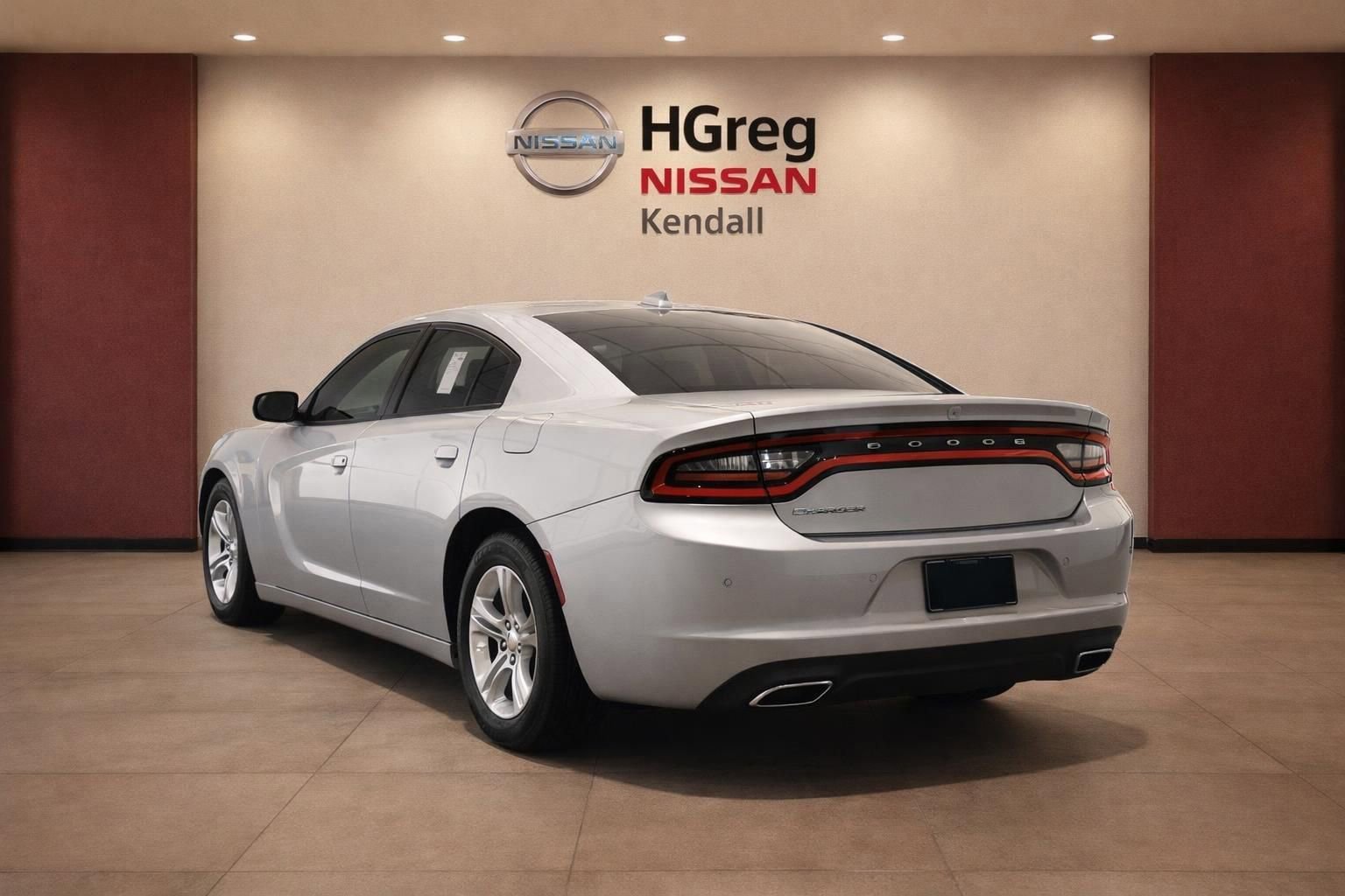 Used 2023 Dodge Charger SXT w/ Cold Weather Package image 4