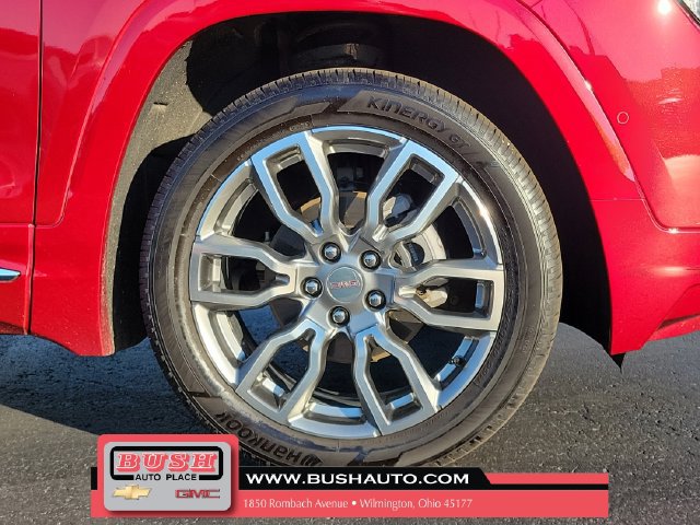Used 2024 GMC Terrain Denali w/ Denali Premium Package AWD/4WD image 5