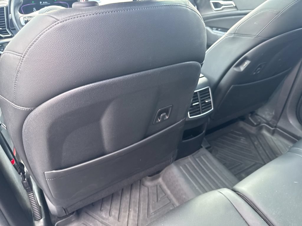 Used 2025 Kia Sportage EX w/ Premium Package FWD image 29