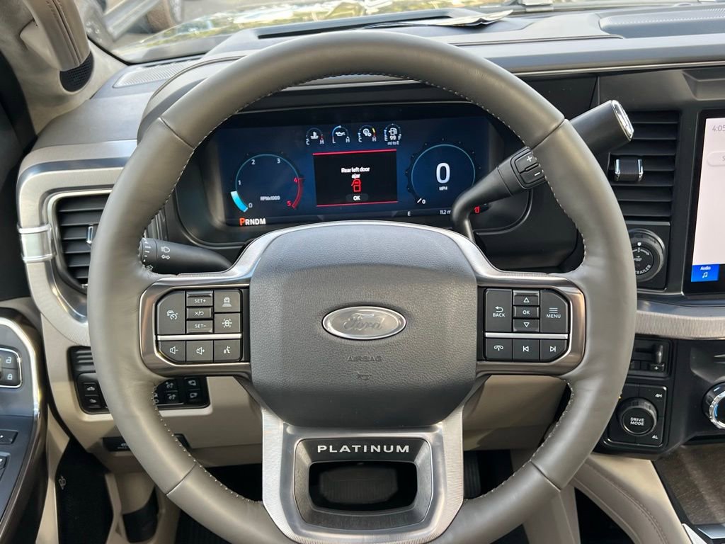 New 2026 Ford F450 Platinum w/ Platinum Plus Package image 21