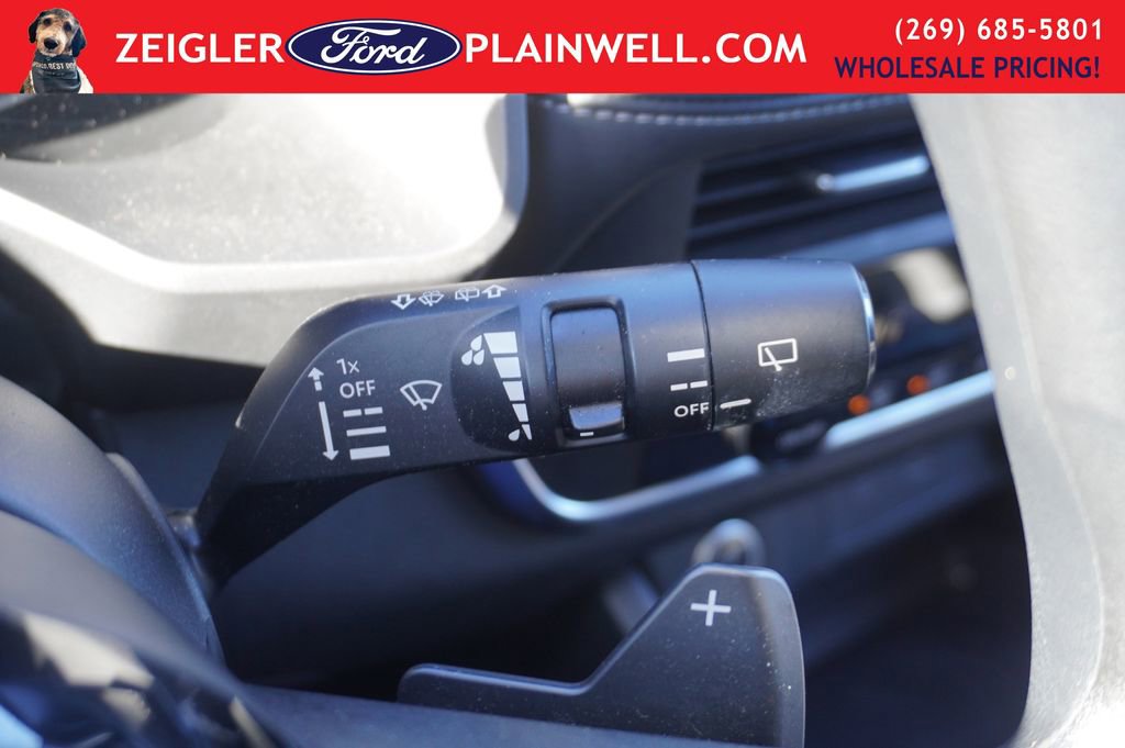 Used 2023 Nissan Rogue SV image 25